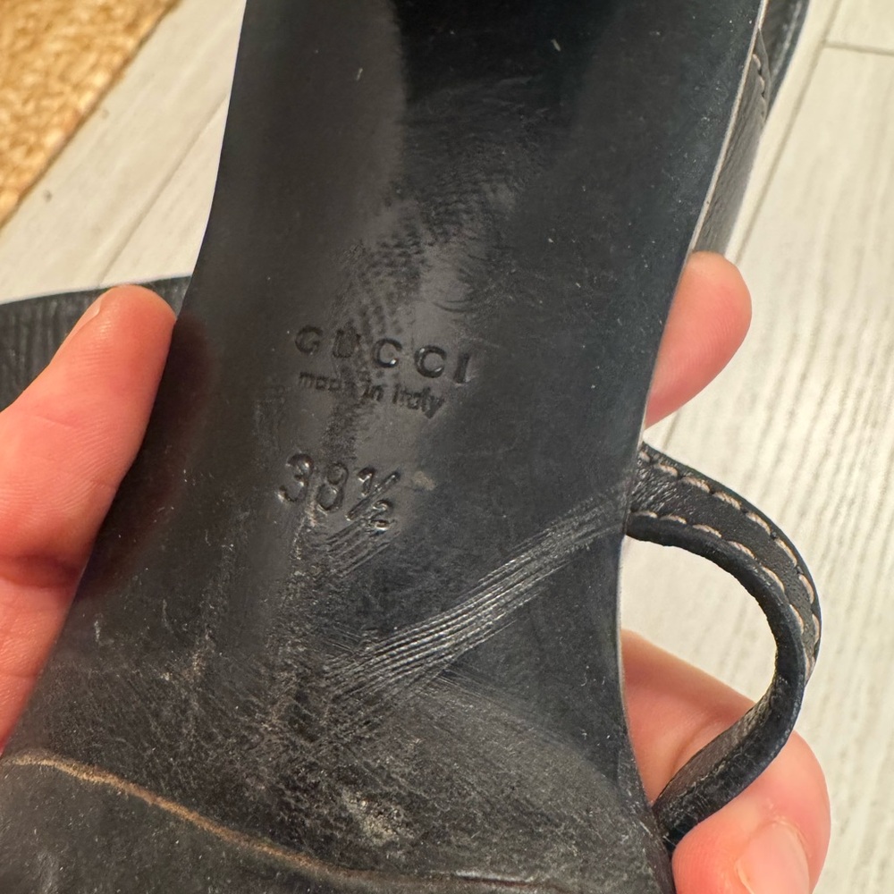 Gucci Black Sandals - Picture 10 of 10